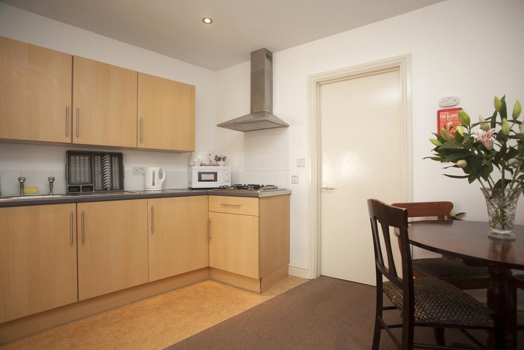 Guest house The Five Bells Deal